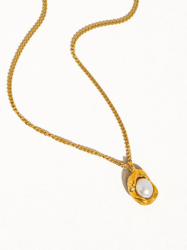Non-tarnish Natural Pearl Round Necklace