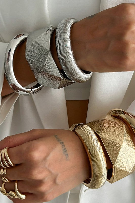Asymmetrical Geometric Alloy Textured Bangle Set